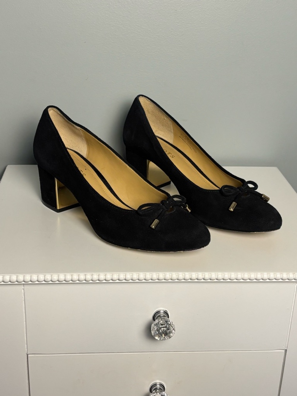 Talbots Black Suede Block Heel Pumps with Bow